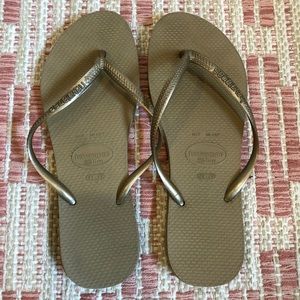 Gold Havaianas Size 10